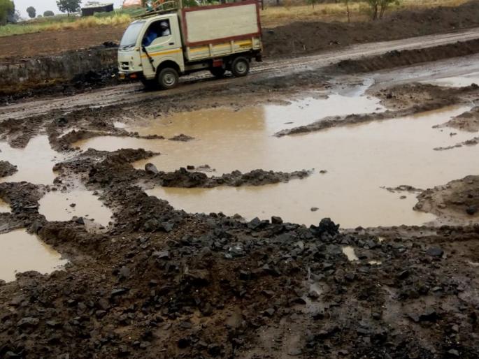 Parbhani: Hope expected from monsoon to get rid of rain | परभणी : रिमझिम पावसाने मान्सूनकडून उंचावल्या आशा Parbhani: Hope expected from monsoon to get rid of rain | परभणी : रिमझिम पावसाने मान्सूनकडून उंचावल्या आशा