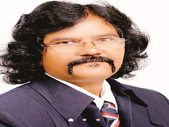 Fisherman's son becomes director of cinema | मच्छिमाराचा मुलगा बनला सिनेमाचा डायरेक्टर Fisherman's son becomes director of cinema | मच्छिमाराचा मुलगा बनला सिनेमाचा डायरेक्टर