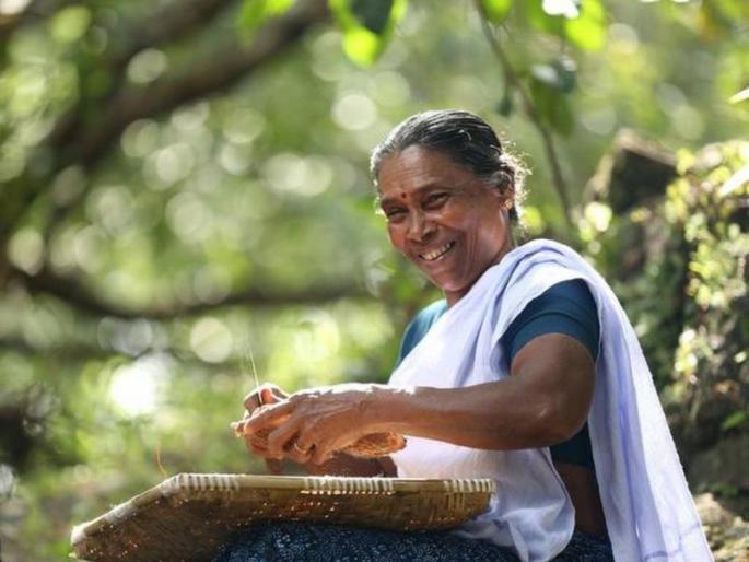 Omanamma, 66, has 33 million views, 1 million followers and 4 million subscribers. | ६६ वर्षांच्या आजी लय भारी! रेसिपी चॅनेलला तब्बल ३३ मिलियन व्ह्यूज; चार लाख सबस्क्रायबर्स Omanamma, 66, has 33 million views, 1 million followers and 4 million subscribers. | ६६ वर्षांच्या आजी लय भारी! रेसिपी चॅनेलला तब्बल ३३ मिलियन व्ह्यूज; चार लाख सबस्क्रायबर्स