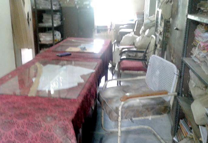 Employee missing in TANHA hood | तान्हा पोळ्याला कर्मचारी बेपत्ता Employee missing in TANHA hood | तान्हा पोळ्याला कर्मचारी बेपत्ता