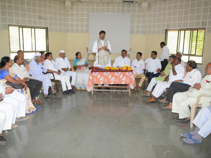 Review meeting of Yeola Taluka Congress Committee | येवला तालुका कॉंग्रेस कमिटीची आढावा बैठक Review meeting of Yeola Taluka Congress Committee | येवला तालुका कॉंग्रेस कमिटीची आढावा बैठक