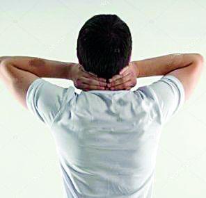 Yawatmal potholes have increased spinal cord | यवतमाळातील खड्ड्यांनी वाढले मणक्याचे आजार Yawatmal potholes have increased spinal cord | यवतमाळातील खड्ड्यांनी वाढले मणक्याचे आजार