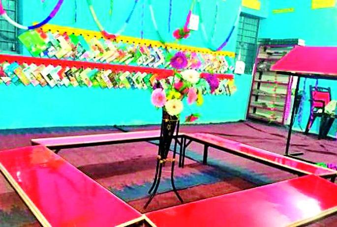 Kids of Urdu School | उर्दू शाळेच्या मुलांना मराठी पुस्तकांची गोडी