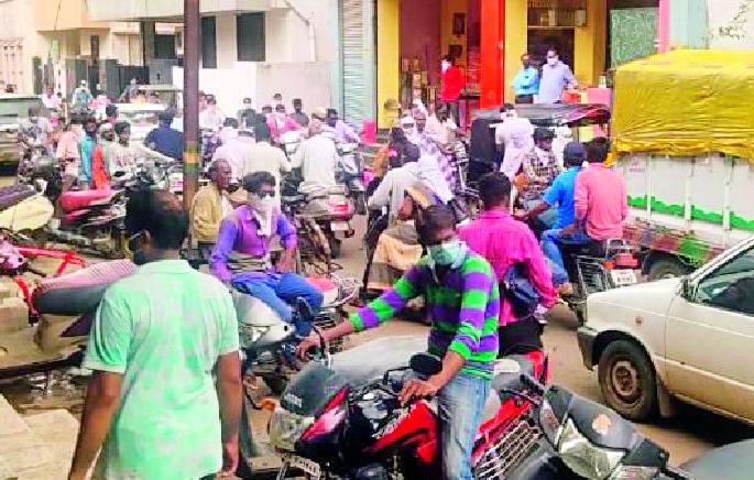 Death of one, 54 new positives | एकाचा मृत्यू, ५४ नवे पॉझिटिव्ह Death of one, 54 new positives | एकाचा मृत्यू, ५४ नवे पॉझिटिव्ह