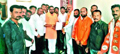 The rate of daily commodity is to the Gaganala | दैनंदिन वस्तूंचे दर गगनाला The rate of daily commodity is to the Gaganala | दैनंदिन वस्तूंचे दर गगनाला