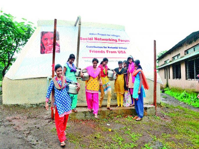 Eleven tribal villages were relieved from the work of water shortage free | अकरा आदिवासी गावे श्रमदानातून झाली पाणीटंचाई मुक्त Eleven tribal villages were relieved from the work of water shortage free | अकरा आदिवासी गावे श्रमदानातून झाली पाणीटंचाई मुक्त