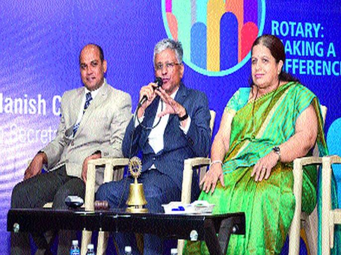 The number of judges compared to the cases is lower | खटल्यांच्या तुलनेत न्यायधीशांची संख्या कमी The number of judges compared to the cases is lower | खटल्यांच्या तुलनेत न्यायधीशांची संख्या कमी