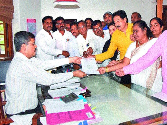 Prohibition of conspiracy against Nahar | नहार यांच्याविरुद्धच्या कटाचा निषेध Prohibition of conspiracy against Nahar | नहार यांच्याविरुद्धच्या कटाचा निषेध