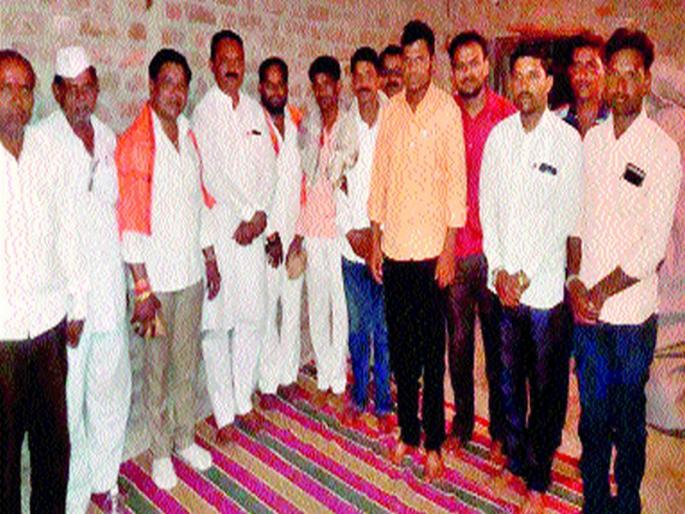 Mamadapur felicitates dignitaries in various fields | ममदापूरला विविध क्षेत्रातील मान्यवरांचे सत्कार Mamadapur felicitates dignitaries in various fields | ममदापूरला विविध क्षेत्रातील मान्यवरांचे सत्कार