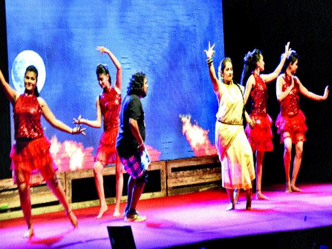 Bollywood artists made Bollywood stars | जनस्थान कलाकारांनी घडविली बॉलिवूड सफर Bollywood artists made Bollywood stars | जनस्थान कलाकारांनी घडविली बॉलिवूड सफर