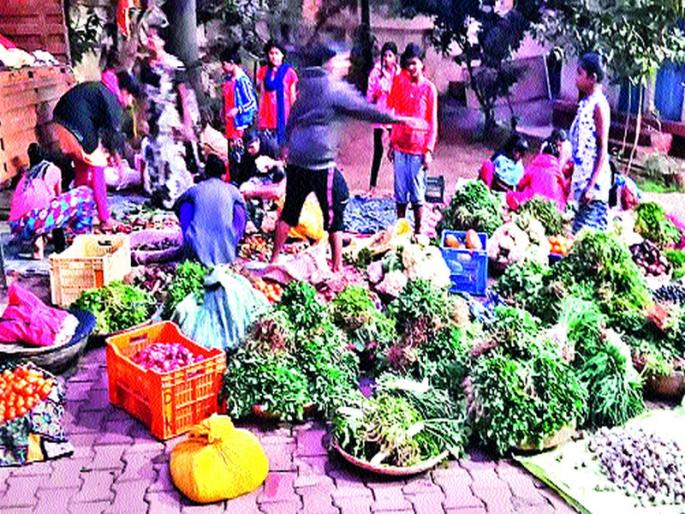  The encroachment department's depiction | अतिक्रमण विभागाचा वंचितांना आधार