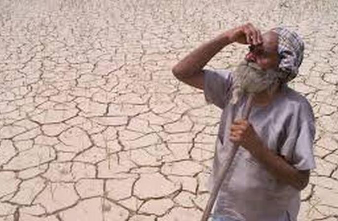 23 percent deficit in rain; Waiting for the monsoon | पावसाची २३ टक्के तुट; मान्सूनची प्रतीक्षा 23 percent deficit in rain; Waiting for the monsoon | पावसाची २३ टक्के तुट; मान्सूनची प्रतीक्षा