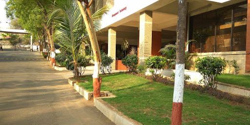 Only 13% of colleges are in the NAC category; Picture from Nagpur University | १३ टक्के महाविद्यालयेच ‘नॅक’च्या श्रेणीत; नागपूर विद्यापीठातील चित्र