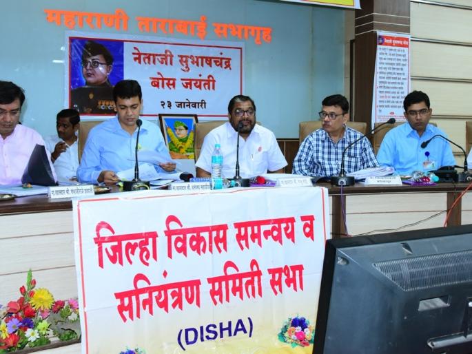 Kolhapur: Sudden visit to sewage treatment plants: Raju Shetty, do not leave the processed wastewater in Panchgang: District Development Coordination Monitoring Committee meeting | कोल्हापूर : सांडपाणी प्रक्रिया प्रकल्पांना अचानक भेट देणार : राजू शेट्टी, प्रक्रिया न केलेले सांडपाणी पंचगंगेत सोडू नका : जिल्हा विकास समन्वय सनियंत्रण समितीची बैठक