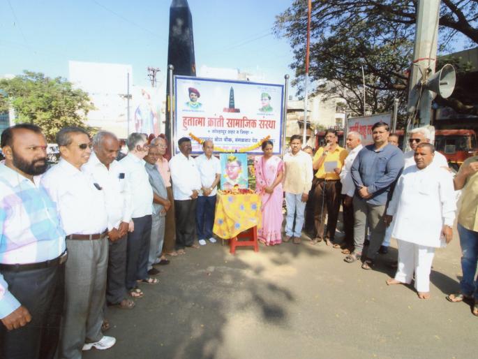Netaji Subhash Chandra Bose's work is inspirational: Surmanjiri Latkar | नेताजी सुभाषचंद्र बोस यांचे कार्य पे्ररणादायी : सूरमंजिरी लाटकर