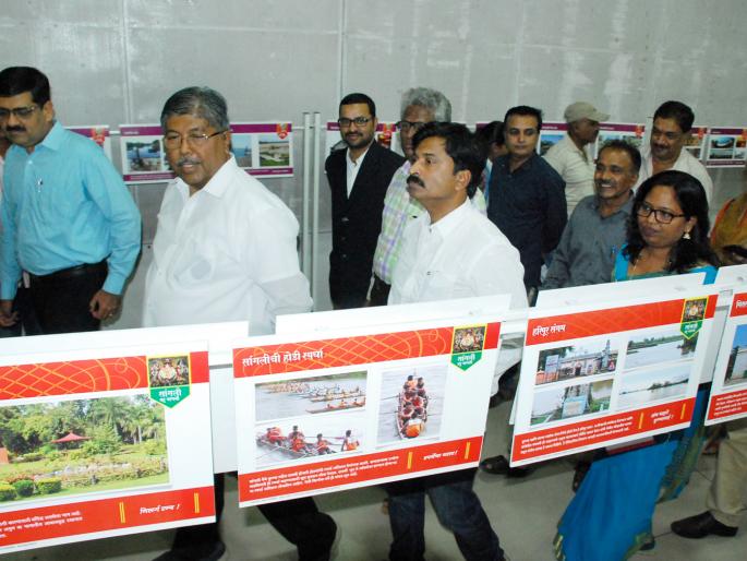 Kolhapur: Exhibition to promote tourism development: Chandrakant Dada Patil, Tourism Tourism commenced | कोल्हापूर : प्रदर्शनातून पर्यटन विकासाला चालना : चंद्रकांतदादा पाटील, चला पर्यटनाला प्रदर्शनास प्रारंभ Kolhapur: Exhibition to promote tourism development: Chandrakant Dada Patil, Tourism Tourism commenced | कोल्हापूर : प्रदर्शनातून पर्यटन विकासाला चालना : चंद्रकांतदादा पाटील, चला पर्यटनाला प्रदर्शनास प्रारंभ