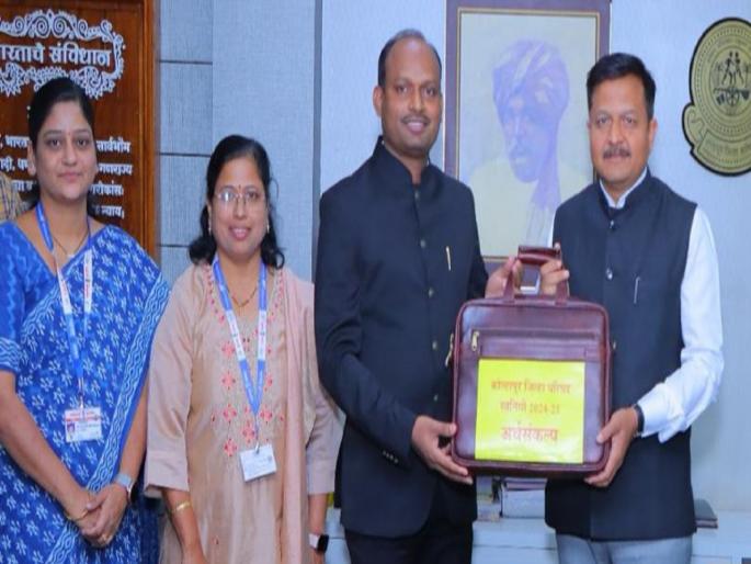 Provision for model schools with e-office, service books, 39 crore 61 lakh budget of Kolhapur Zilla Parishad approved | ई-ऑफिस, सेवापुस्तकांसह आदर्श शाळांसाठी तरतूद; कोल्हापूर जिल्हा परिषदेचे ३९ कोटी ६१ लाखाचे अंदाजपत्रक मंजूर 