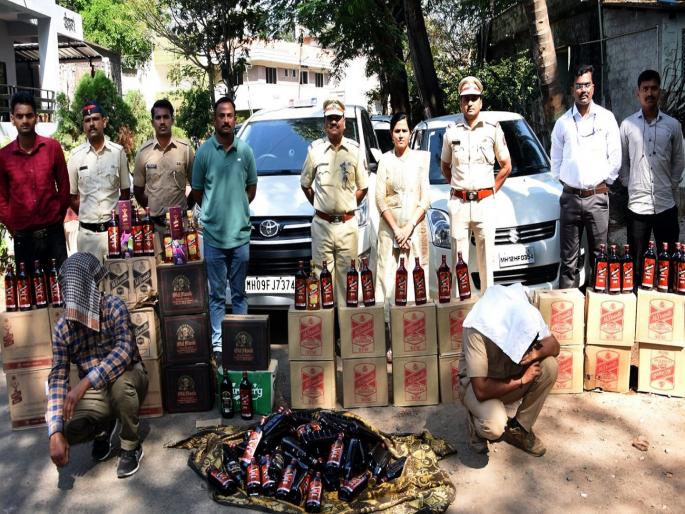 Liquor smuggling by pretending to be an excise employee impersonator including retired soldier arrested on Nesari to Gadhinglaj road Kolhapur | Kolhapur: कारला अंबर दिवा, राज्य उत्पादन शुल्कच्या शासकीय गणवेशात दारूची तस्करी; सेवानिवृत्त जवानासह एकास अटक Liquor smuggling by pretending to be an excise employee impersonator including retired soldier arrested on Nesari to Gadhinglaj road Kolhapur | Kolhapur: कारला अंबर दिवा, राज्य उत्पादन शुल्कच्या शासकीय गणवेशात दारूची तस्करी; सेवानिवृत्त जवानासह एकास अटक