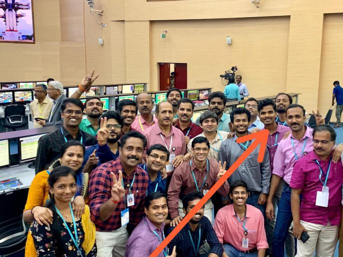 Yashwant Bambre of Zainal contributed to the Chandrayaan campaign | जैन्याळच्या यशवंत बांबरे याचे चांद्रयान मोहिमेत योगदान Yashwant Bambre of Zainal contributed to the Chandrayaan campaign | जैन्याळच्या यशवंत बांबरे याचे चांद्रयान मोहिमेत योगदान