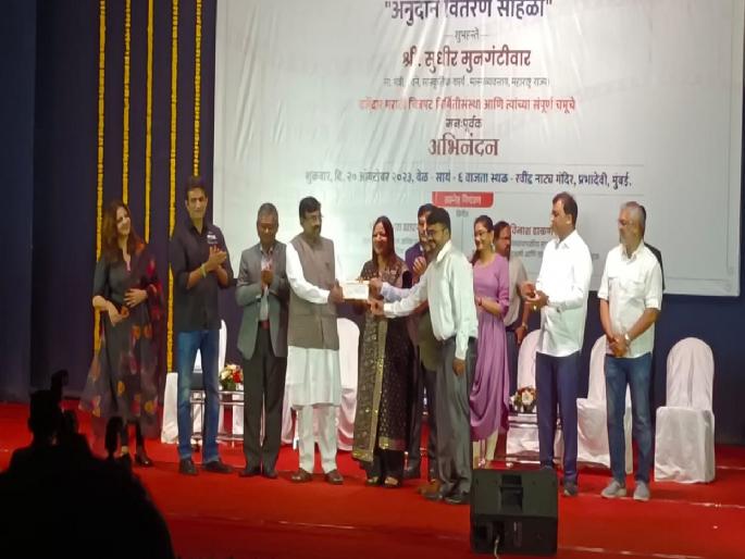 'Until then the poor treatment to Marathi will not stop' - Culture Minister Sudhir Mungantiwar | '...तोपर्यंत मराठीला मिळणारी सावत्र वागणूक थांबणार नाही'- सांस्कृतिक मंत्री सुधीर मुनगंटीवार 'Until then the poor treatment to Marathi will not stop' - Culture Minister Sudhir Mungantiwar | '...तोपर्यंत मराठीला मिळणारी सावत्र वागणूक थांबणार नाही'- सांस्कृतिक मंत्री सुधीर मुनगंटीवार