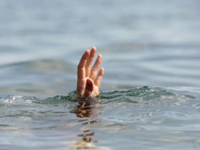 youth stuck in mud and lost his life | चिखलात पाय फसला अन् ‘सोनू’ आयुष्याला मुकला! youth stuck in mud and lost his life | चिखलात पाय फसला अन् ‘सोनू’ आयुष्याला मुकला!