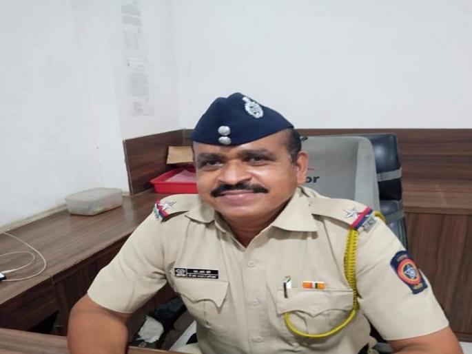 Jamadar on judicial duty dies of cardiac arrest in Thane | ठाण्यात ह्दय विकाराच्या धक्क्याने न्यायालयीन डयूटीवरील जमादाराचा मृत्यू Jamadar on judicial duty dies of cardiac arrest in Thane | ठाण्यात ह्दय विकाराच्या धक्क्याने न्यायालयीन डयूटीवरील जमादाराचा मृत्यू