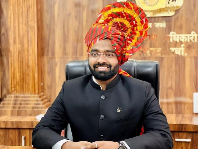 'Scotch' award to CEO of Wardhya for mission 'Deepstambh' | मिशन‘दीपस्तंभ’करिता वर्ध्याच्या सीईओंना ‘स्कॉच’पुरस्कार 'Scotch' award to CEO of Wardhya for mission 'Deepstambh' | मिशन‘दीपस्तंभ’करिता वर्ध्याच्या सीईओंना ‘स्कॉच’पुरस्कार