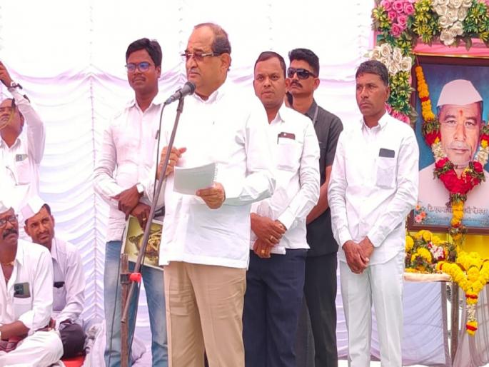 Invitation to the Prime Minister to inaugurate the canal with Nilavande Dam- Radhakrishna Vikhe Patil | पंतप्रधानांना निळवंडे धरणासह कॅनॉलच्या उद्घाटनाचे निमंत्रण- राधाकृष्ण विखे पाटील Invitation to the Prime Minister to inaugurate the canal with Nilavande Dam- Radhakrishna Vikhe Patil | पंतप्रधानांना निळवंडे धरणासह कॅनॉलच्या उद्घाटनाचे निमंत्रण- राधाकृष्ण विखे पाटील