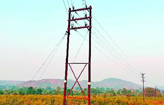 27 crore; When is abundant electricity? | खर्च २७ कोटी; मुबलक वीज केव्हा?