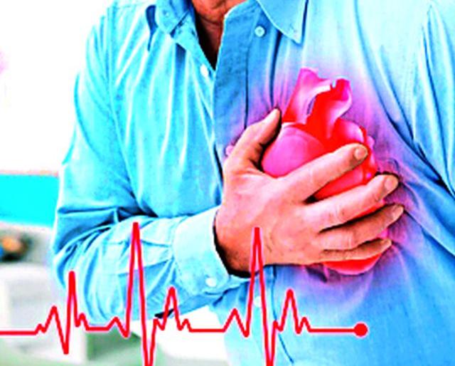 31 cases of heart attack during one month; Deficiency of protein | महिनाभरात हृदयविकाराचे ३१ रुग्ण; प्रथिनांची कमतरता 31 cases of heart attack during one month; Deficiency of protein | महिनाभरात हृदयविकाराचे ३१ रुग्ण; प्रथिनांची कमतरता