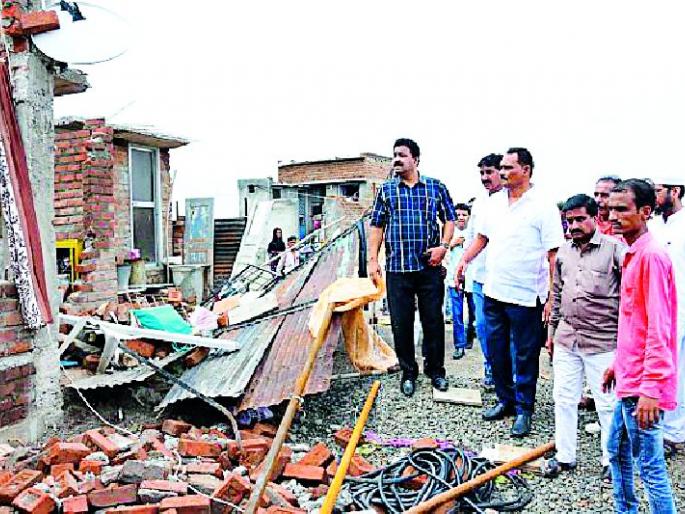 105 homes collapse in Immananagar | इमामनगरात १०५ घरांची पडझड