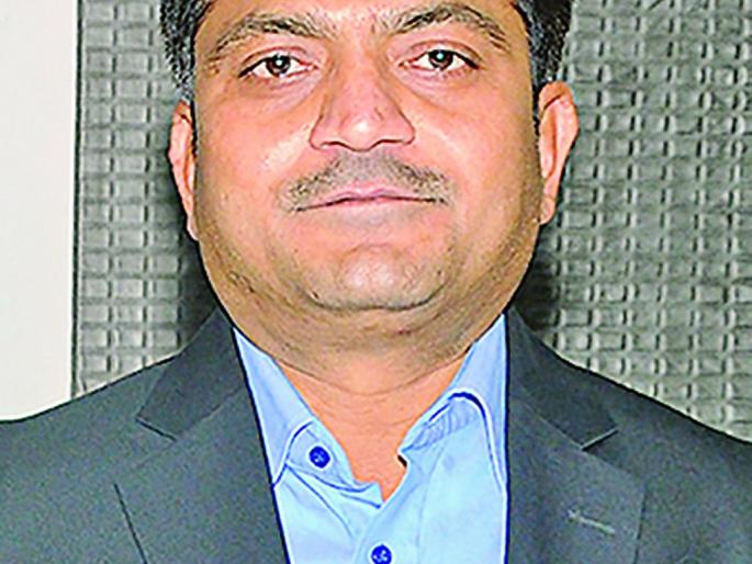 Jalgaon District Collector Dr. Avinash Dhakane says ... 'Primary education should be from mother tongue for the sake of the generational' | जळगावचे जिल्हाधिकारी डॉ.अविनाश ढाकणे म्हणतात... ‘संस्कारक्षम पिढीसाठी प्राथमिक शिक्षण मातृभाषेतूनच असावे’ Jalgaon District Collector Dr. Avinash Dhakane says ... 'Primary education should be from mother tongue for the sake of the generational' | जळगावचे जिल्हाधिकारी डॉ.अविनाश ढाकणे म्हणतात... ‘संस्कारक्षम पिढीसाठी प्राथमिक शिक्षण मातृभाषेतूनच असावे’