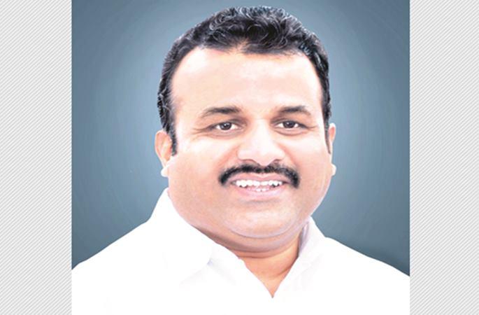 Co-operation Minister remained silent on this matter ....! | या गोष्टीवर सहकारमंत्र्यांनी बाळगले मौन....!
