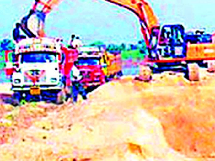 The proliferation of secondary mineral smugglers | गौण खनिजात तस्करांचा बोलबाला The proliferation of secondary mineral smugglers | गौण खनिजात तस्करांचा बोलबाला