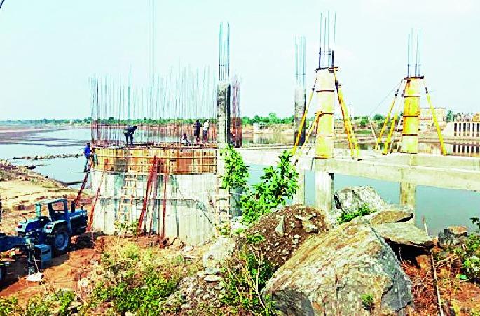 Work on water supply scheme of Rs. 3 crore is in progress | ४७ कोटींच्या पाणीपुरवठा योजनेची कामे प्रगतीपथावर