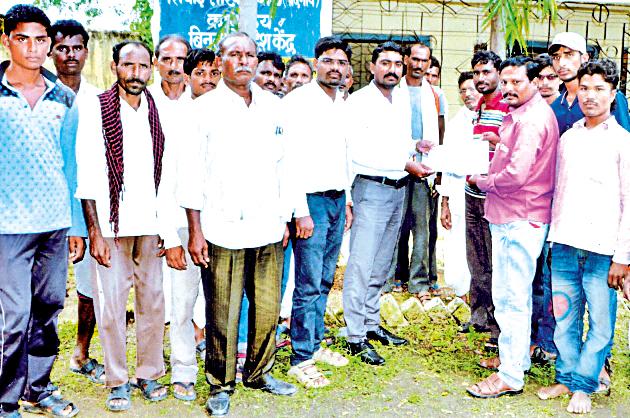 Borghat Upasana sprouted the farmer's irrigation water | बोरघाट उपसा सिंचनच्या पाण्यासाठी शेतकºयांनी फोडला टाहो