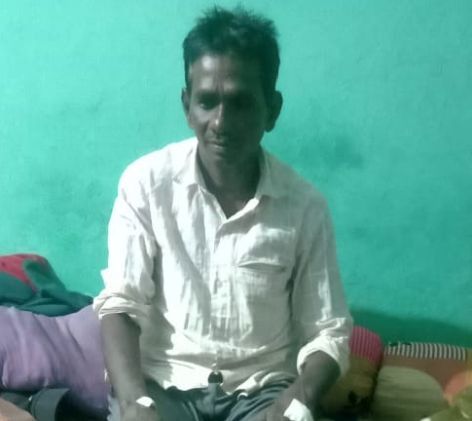 He saved his own life by removing his foot from the python's mouth! | अजगराच्या तोंडातून पाय सोडवून घेत 'त्याने' वाचवले स्वतःचे प्राण ! He saved his own life by removing his foot from the python's mouth! | अजगराच्या तोंडातून पाय सोडवून घेत 'त्याने' वाचवले स्वतःचे प्राण !