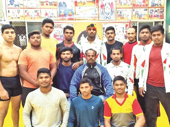Akola wrestler in Maharashtra Kesari Tournament | महाराष्ट्र केसरी स्पर्धेत अकोल्याचे मल्ल Akola wrestler in Maharashtra Kesari Tournament | महाराष्ट्र केसरी स्पर्धेत अकोल्याचे मल्ल