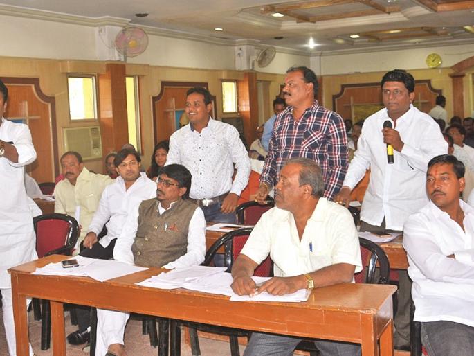 The municipal corporation has become the capital of corruption - Rajesh Mishra | महापालिका भ्रष्ट कारभाराचा अड्डा झाली आहे - राजेश मिश्रा   The municipal corporation has become the capital of corruption - Rajesh Mishra | महापालिका भ्रष्ट कारभाराचा अड्डा झाली आहे - राजेश मिश्रा