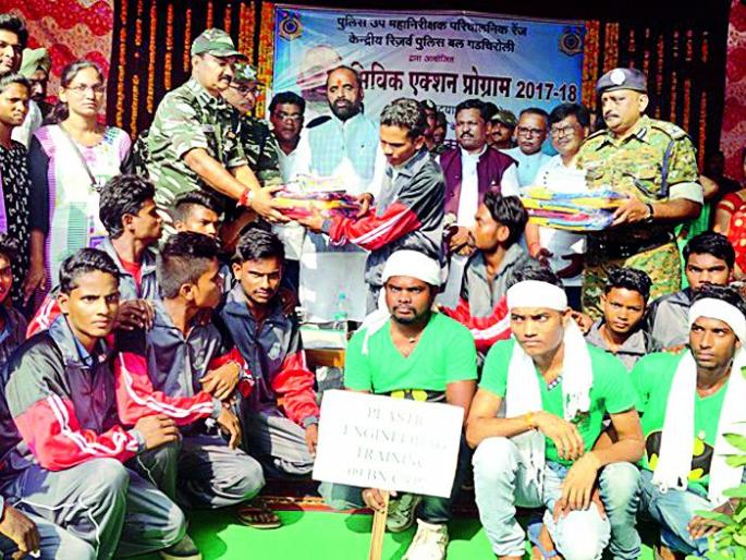 If you can not work, sit at home | काम करता येत नसेल तर घरी बसा If you can not work, sit at home | काम करता येत नसेल तर घरी बसा