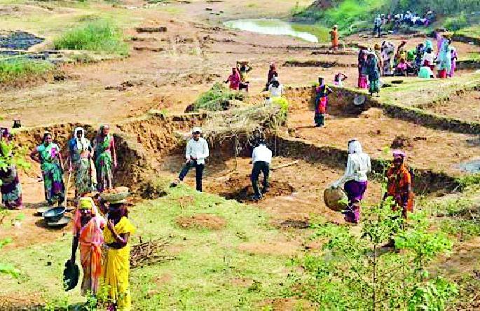 60 lakh man has never got work | ६० लाख मनुष्य दिवस काम मिळालेच नाही 60 lakh man has never got work | ६० लाख मनुष्य दिवस काम मिळालेच नाही