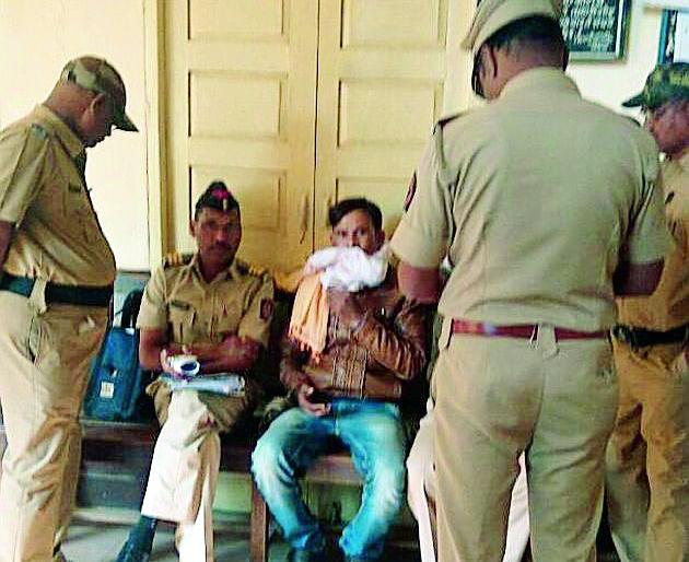 Fraud in the society | सोसायटीच्या संचालकांवर फसवणुकीचा गुन्हा Fraud in the society | सोसायटीच्या संचालकांवर फसवणुकीचा गुन्हा