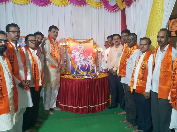 Basaveshwar is the inspiring spring | बसवेश्वर म्हणजे प्रेरणा देणारा झरा Basaveshwar is the inspiring spring | बसवेश्वर म्हणजे प्रेरणा देणारा झरा