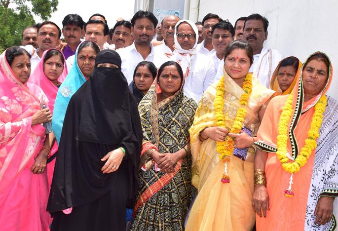 Gossip President, Vice President uncontested | घनसावंगीत अध्यक्ष, उपाध्यक्ष बिनविरोध Gossip President, Vice President uncontested | घनसावंगीत अध्यक्ष, उपाध्यक्ष बिनविरोध