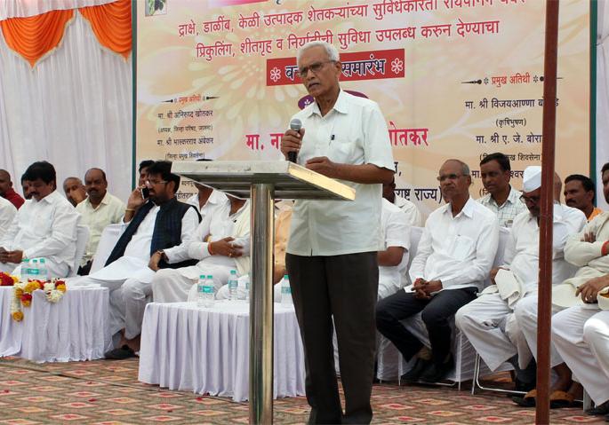 Due to stuck in the world, there will be no use | संसारात अडकून पडल्याने संसार होणार नाही Due to stuck in the world, there will be no use | संसारात अडकून पडल्याने संसार होणार नाही