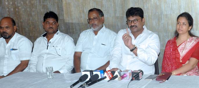 The accusation against me for political purposes - Calais Gorontal | माझ्यावरील आरोप राजकीय हेतूने -कैलास गोरंट्याल