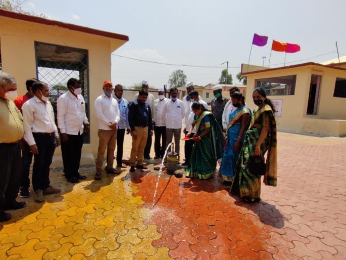 Water supply to Kochargaon school through borewell | कोचरगाव शाळेला सहभागातून बोअरवेलद्वारे पाणीपुरवठा Water supply to Kochargaon school through borewell | कोचरगाव शाळेला सहभागातून बोअरवेलद्वारे पाणीपुरवठा