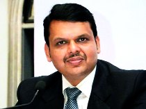 'Package' may be announced; Chief Minister Varananagar today | ‘पॅकेज’ची घोषणा शक्य;मुख्यमंत्री आज वारणानगरमध्ये 'Package' may be announced; Chief Minister Varananagar today | ‘पॅकेज’ची घोषणा शक्य;मुख्यमंत्री आज वारणानगरमध्ये