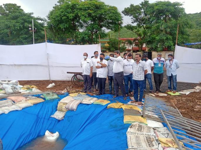 Immersion systems are used to reduce the incidence of corona | कोरोनाचा प्रादुर्भाव कमी करण्यासाठी विसर्जन व्यवस्था ठरते आधारवड Immersion systems are used to reduce the incidence of corona | कोरोनाचा प्रादुर्भाव कमी करण्यासाठी विसर्जन व्यवस्था ठरते आधारवड