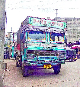 Interstate racket exposed in Malegaon dog shooting case | मालेगावी कुत्ता गोळीप्रकरणी आंतरराज्य रॅकेटचा पर्दाफाश Interstate racket exposed in Malegaon dog shooting case | मालेगावी कुत्ता गोळीप्रकरणी आंतरराज्य रॅकेटचा पर्दाफाश